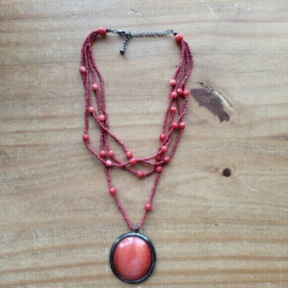 Chunky Beaded Peach Jewel tone Necklace - Picture 9 of 9